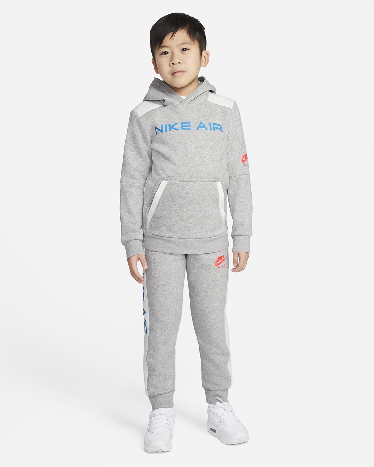 nike sweater and jogger set