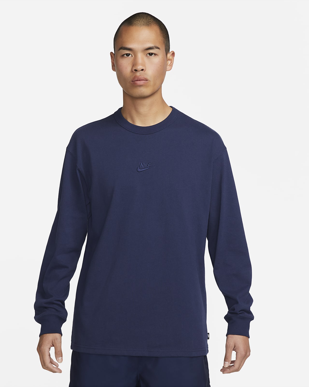 Nike Sportswear Premium Essentials Men's Long-Sleeve T-Shirt. Nike IN