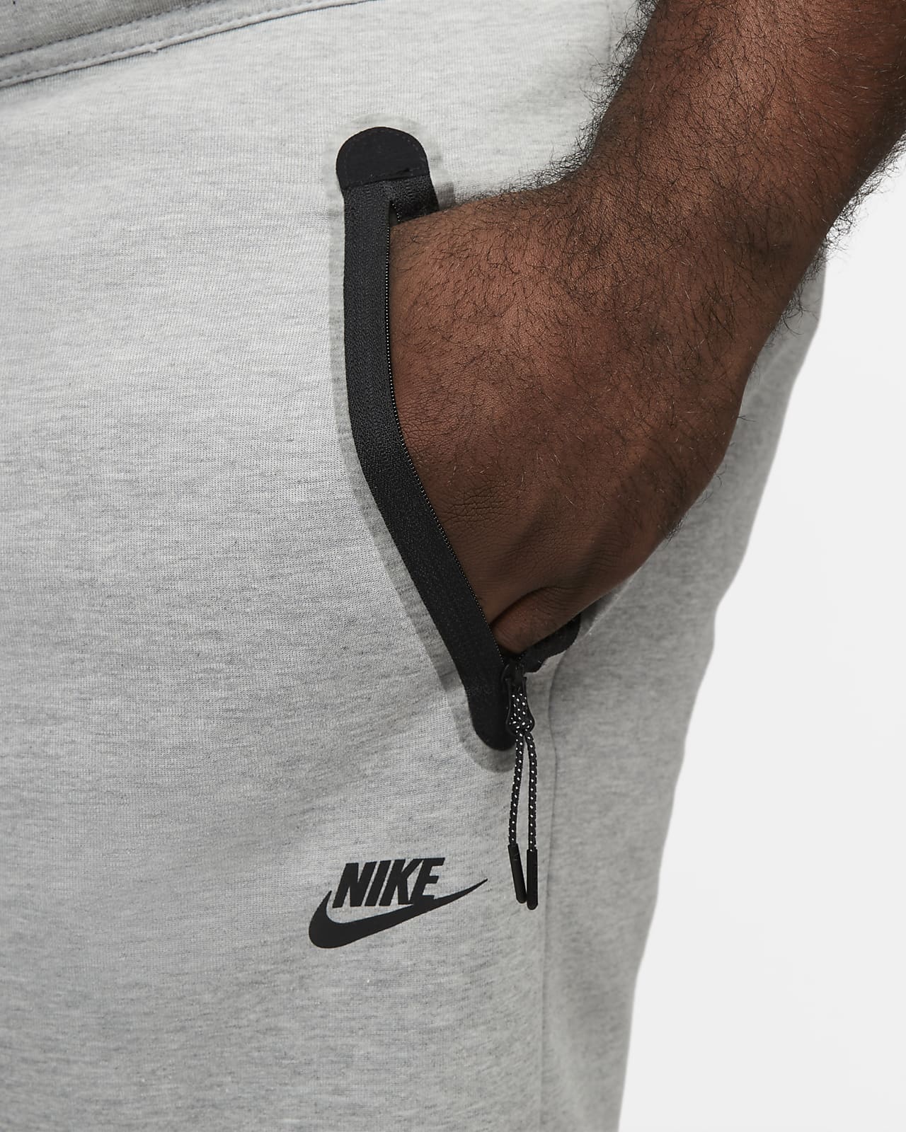Nike Sportswear Tech Fleece Men's Trousers. Nike GB