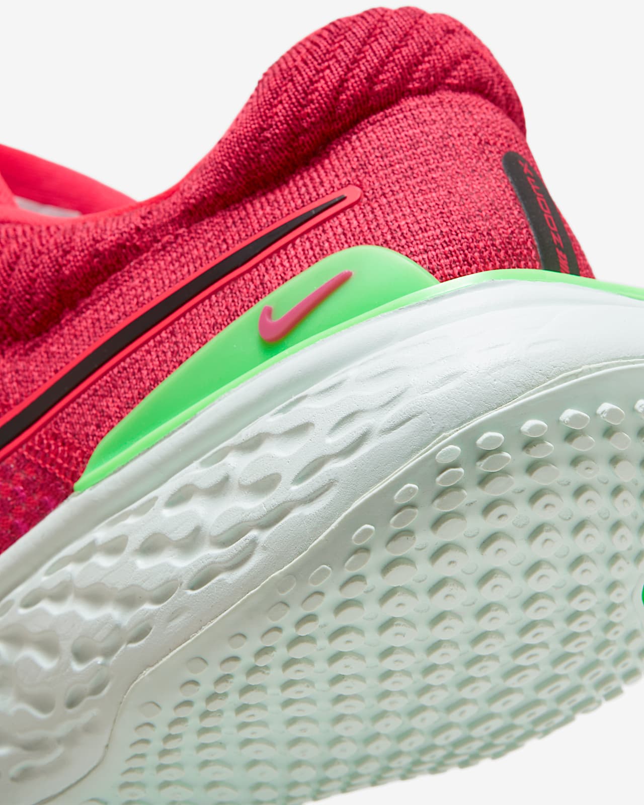 Scarpa da running su strada Nike ZoomX Invincible Run Flyknit 2 - Uomo. Nike  IT