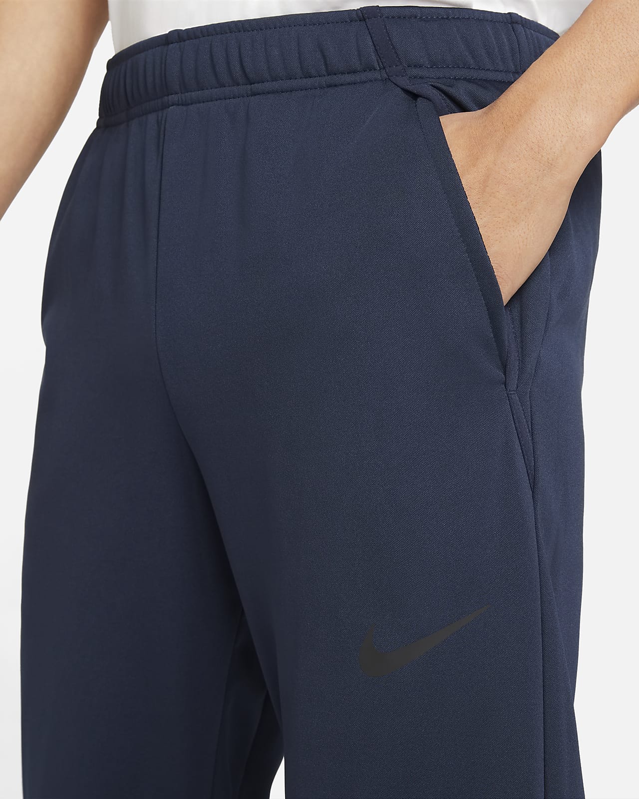 Nike Men's Training Trousers. Nike VN