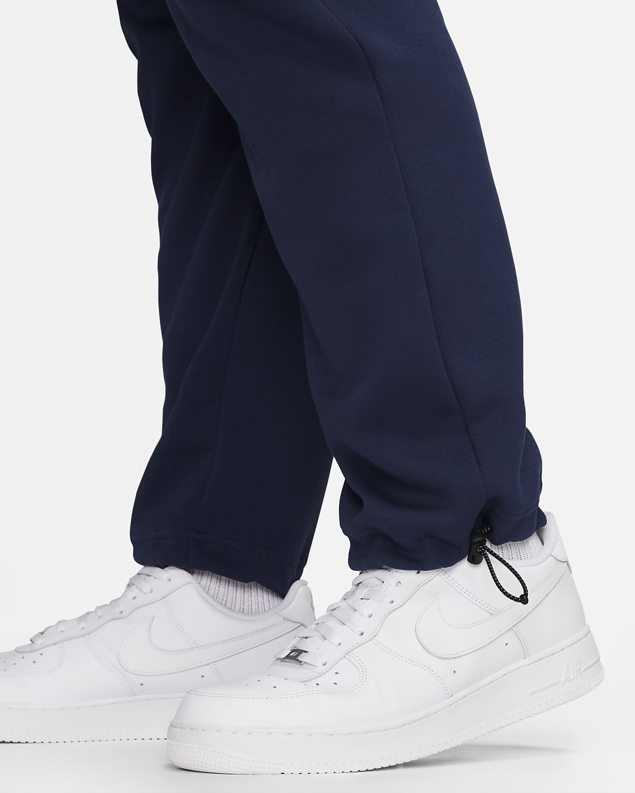 Nike Sportswear Fleece Pants.