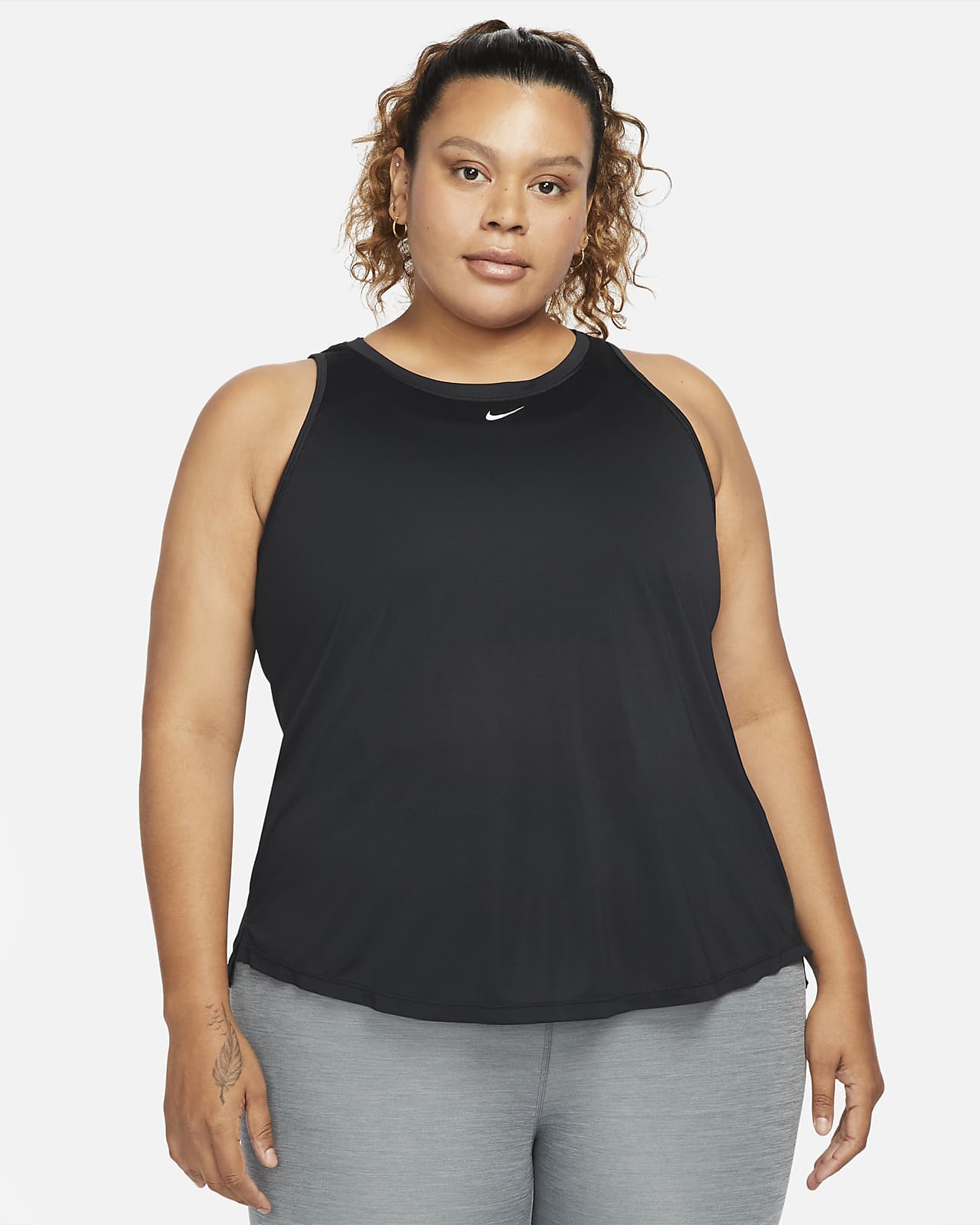 Nike Dri-FIT One Women's Standard Fit Tank (Plus Size)