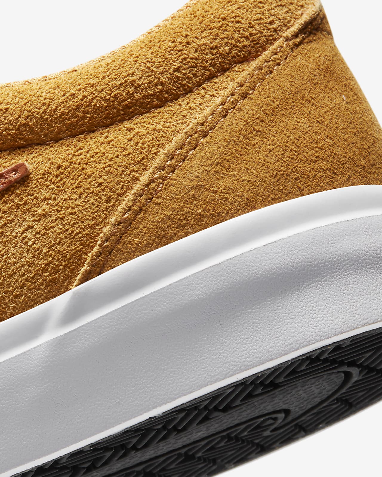 nike sb suede trainers