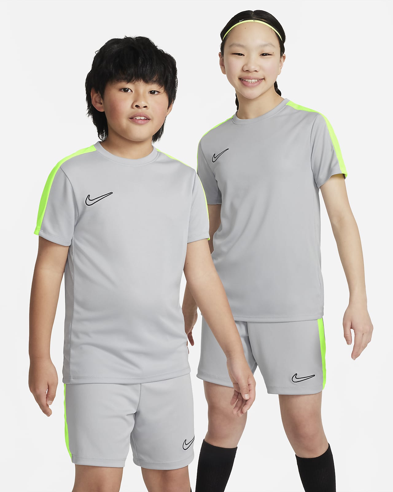 deshonesto Disfrazado ética Nike Dri-FIT Academy23 Kids' Soccer Top. Nike.com
