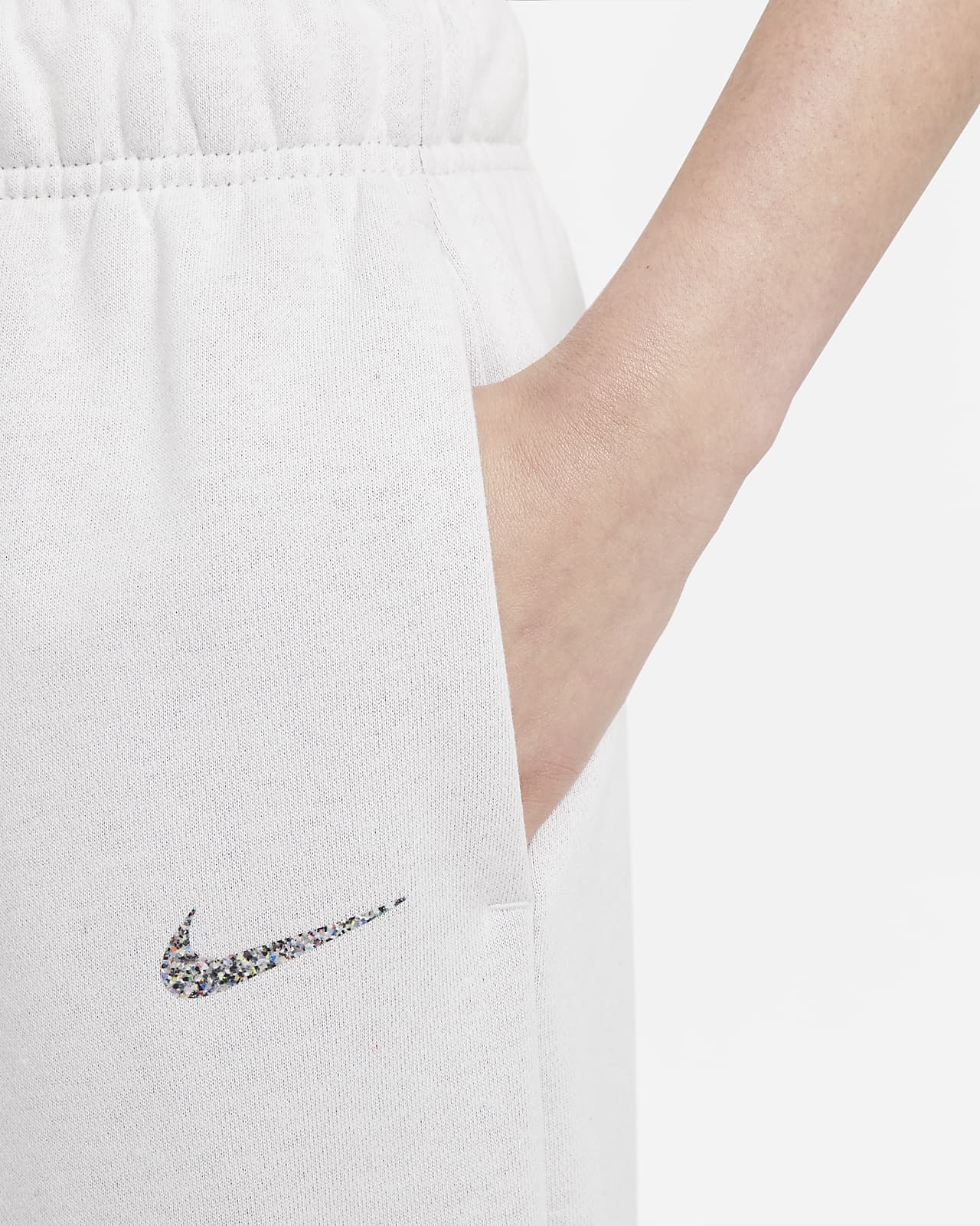 Nike Sportswear Collection Essentials Women's Trousers. Nike CH