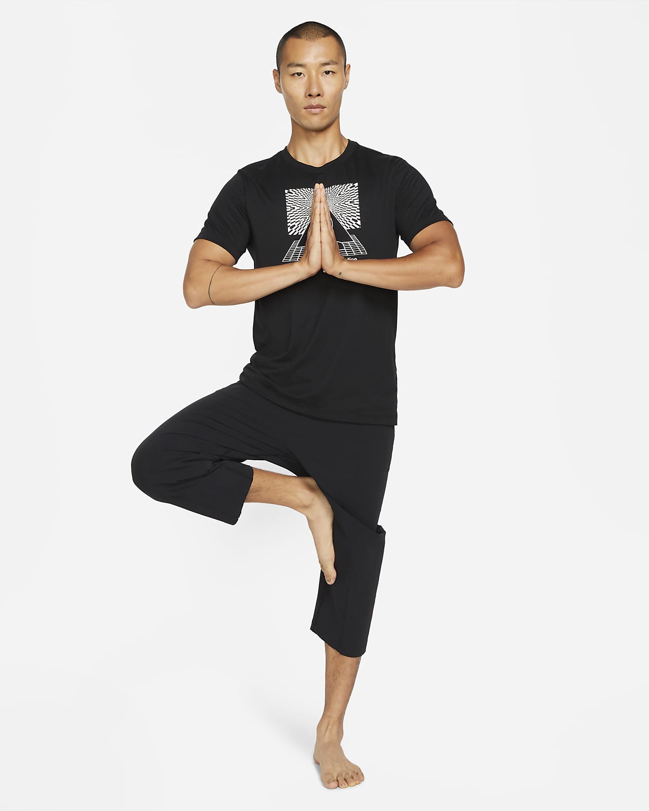 Nike公式 ナイキ ヨガ Dri Fit メンズ クロップド パンツ オンラインストア 通販サイト