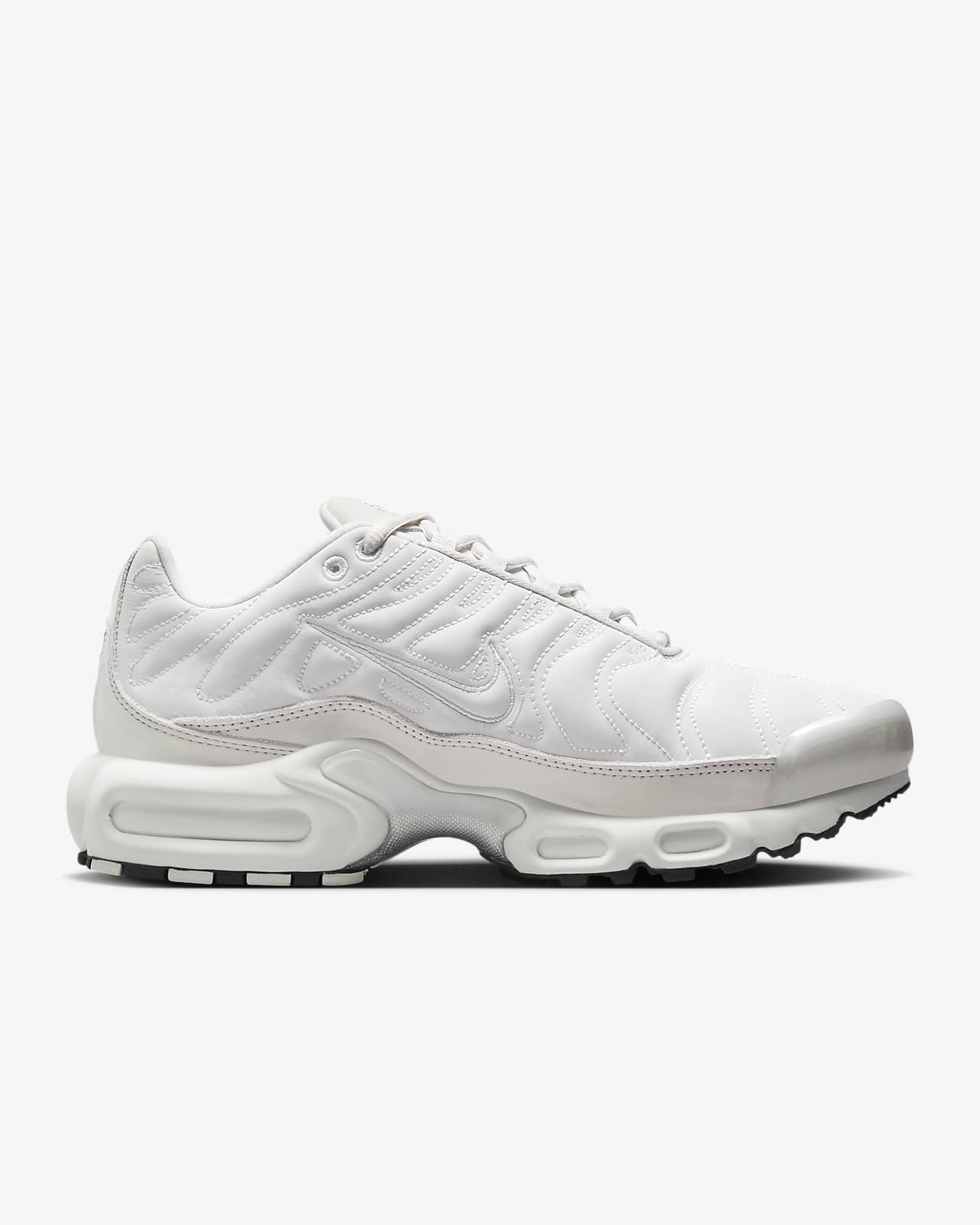 Nike air max deals plus beige