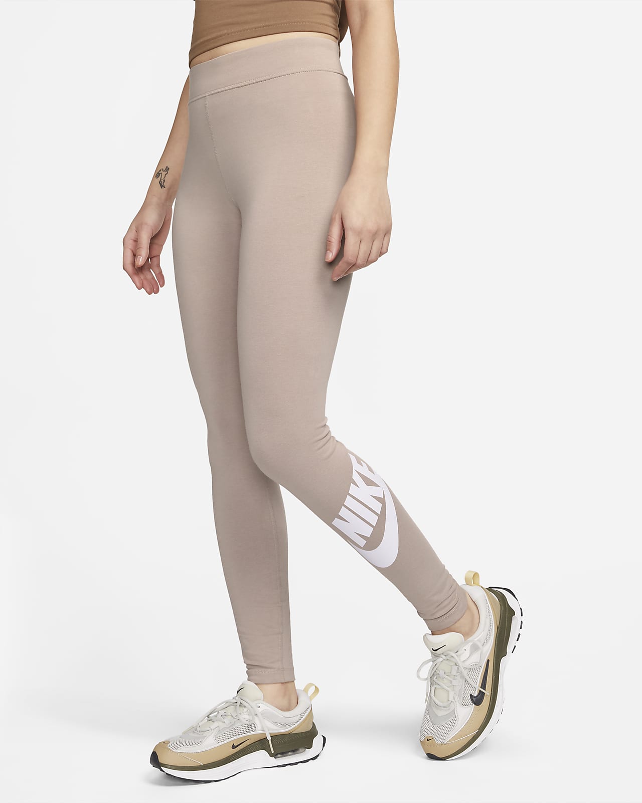 struik Voorvoegsel Rodeo Nike Sportswear Essential Women's High-Waisted Logo Leggings. Nike.com