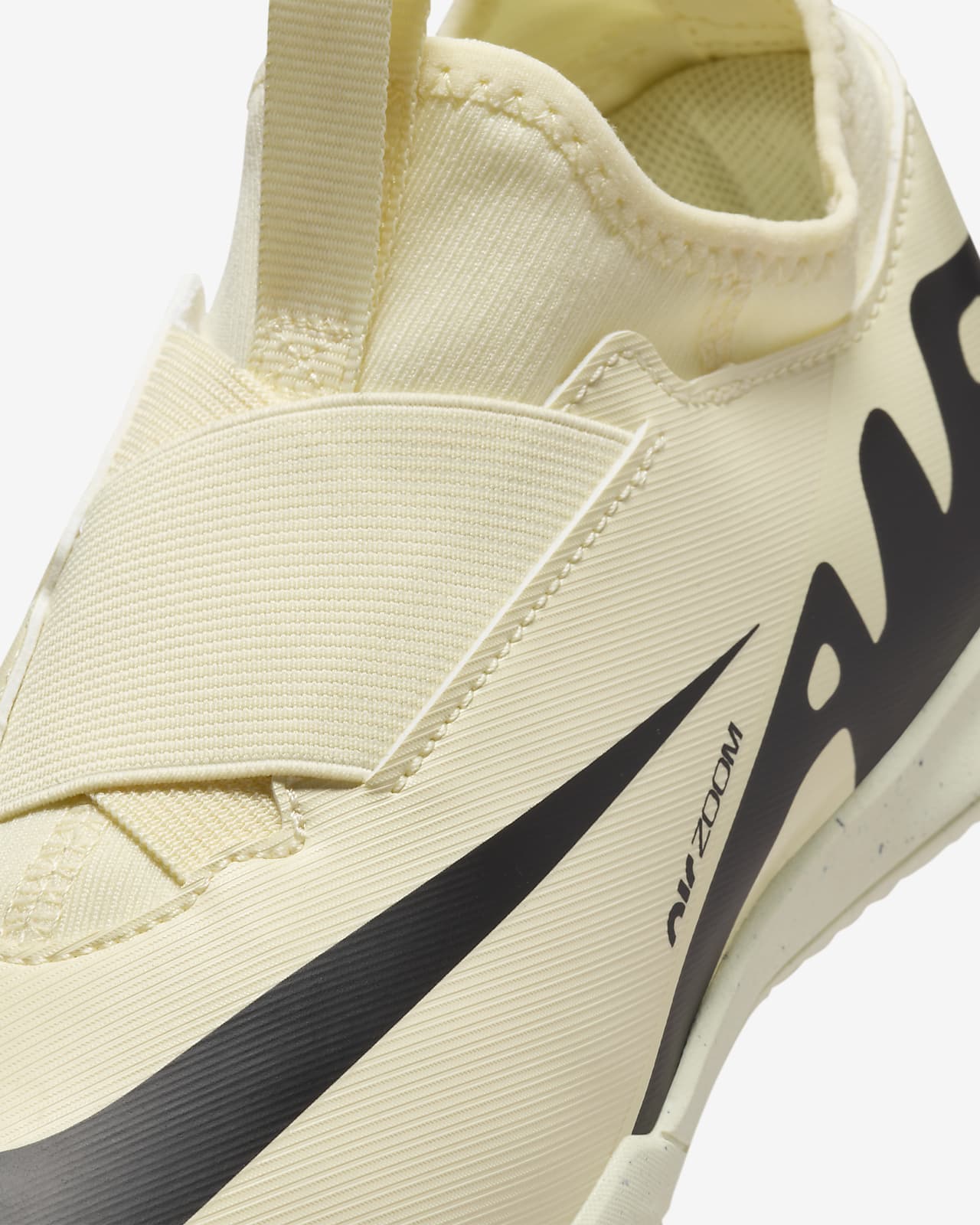 Calzado de f tbol de corte low para canchas cubiertas para ni os