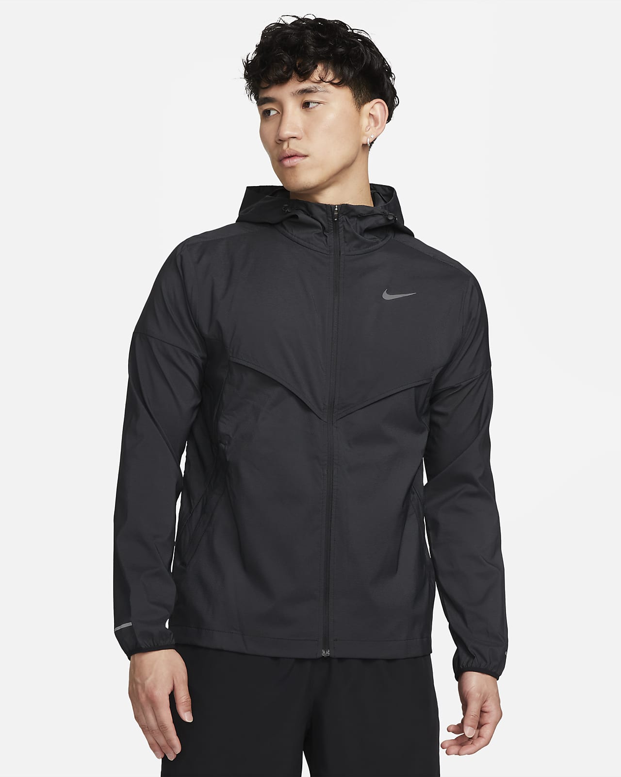 เสื้อแจ็คเก็ตวิ่ง Repel ผู้ชาย Nike Windrunner