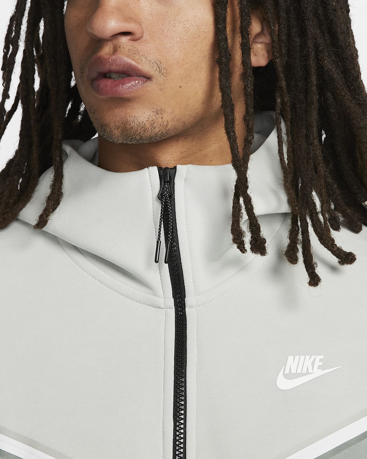 Nike Sportswear Tech Fleece Men's Full-Zip Hoodie. Nike GB