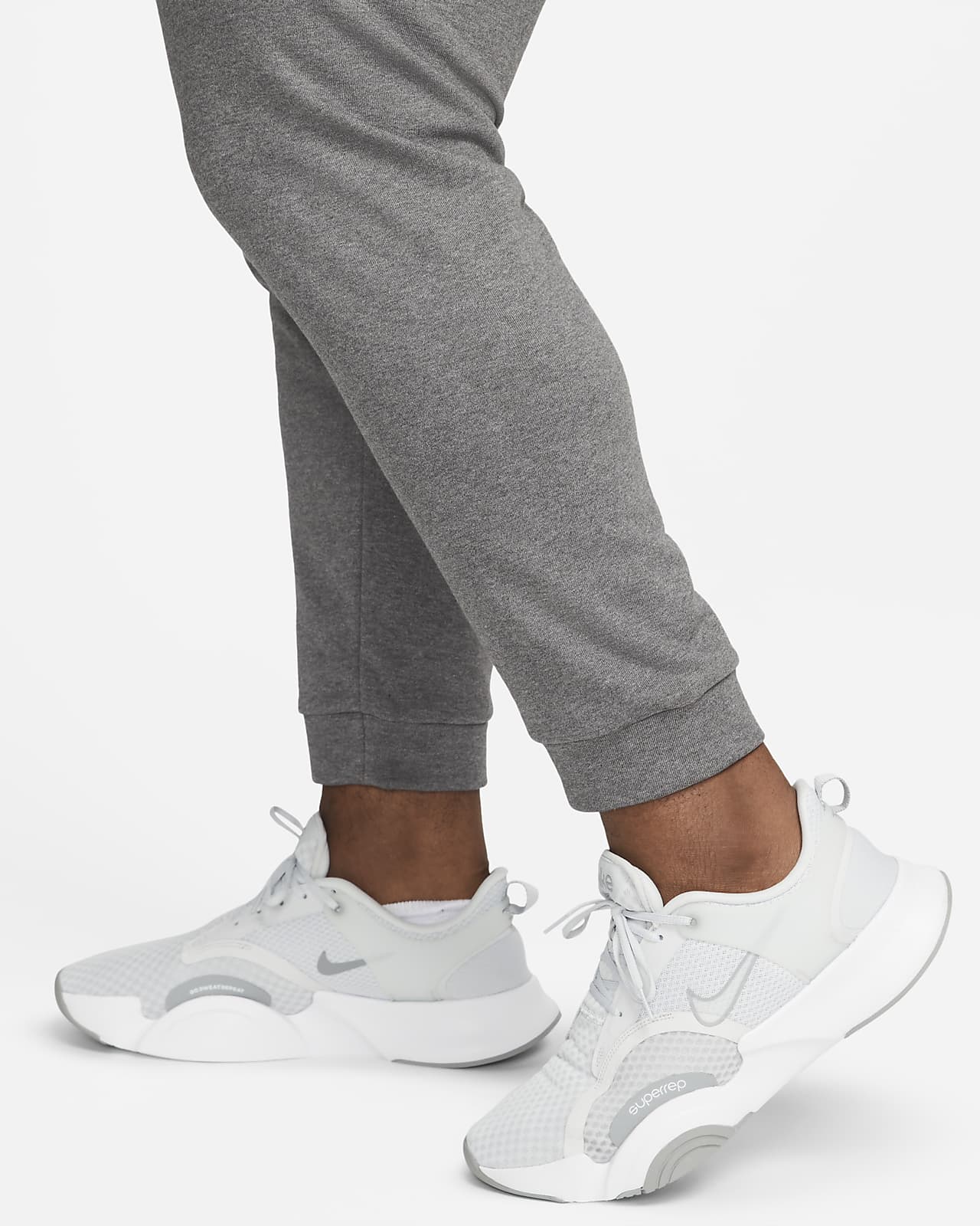 Nike Therma-FIT Men's Tapered Training Trousers. Nike AU
