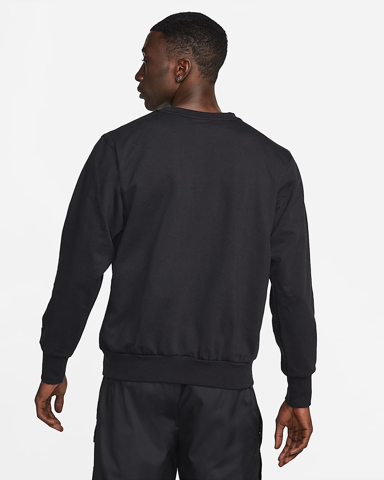 nike men's standard issue basketball crew sweatshirt