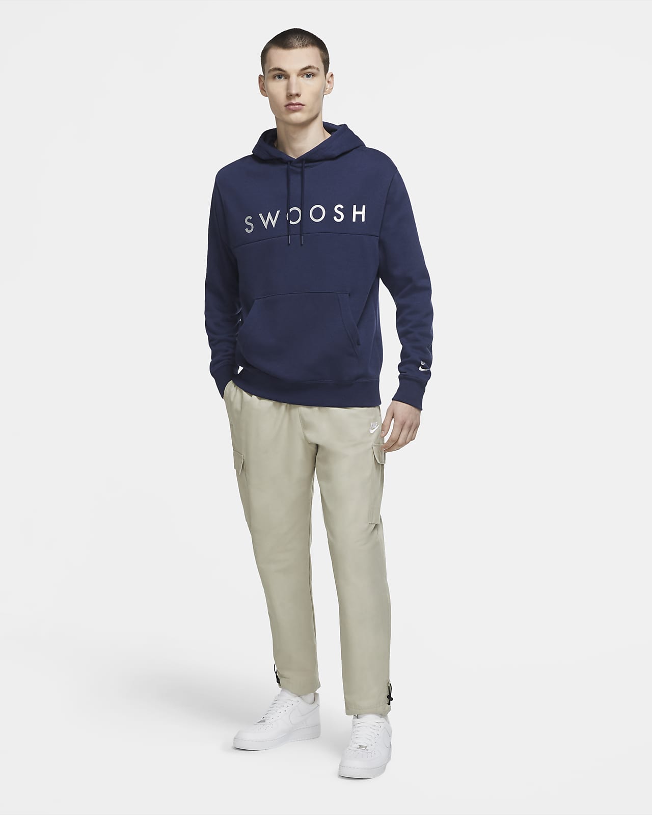 Nike Sportswear Swoosh hettegenser til herre. Nike NO Nike hettegenser med Swoosh logo til herre. Nike NO