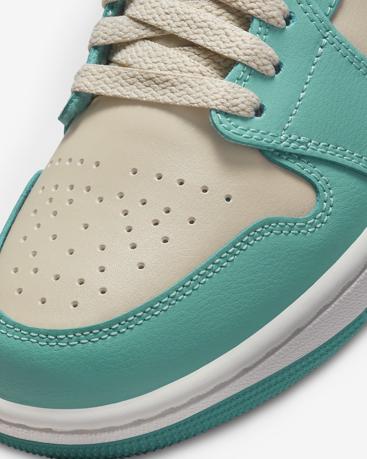 Calzado para mujer Air Jordan 1 Low. Nike MX
