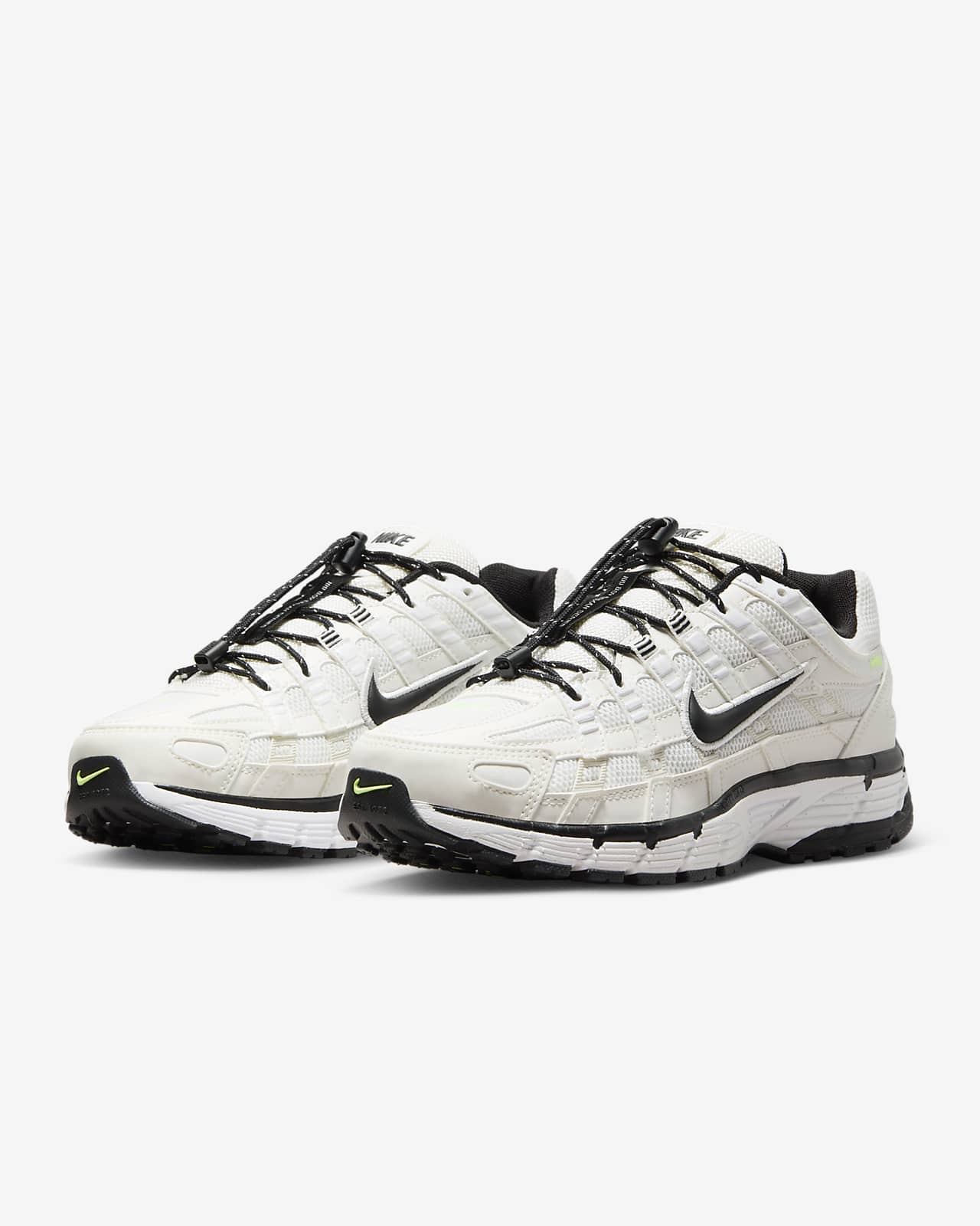 Nike Schoenen. Nike