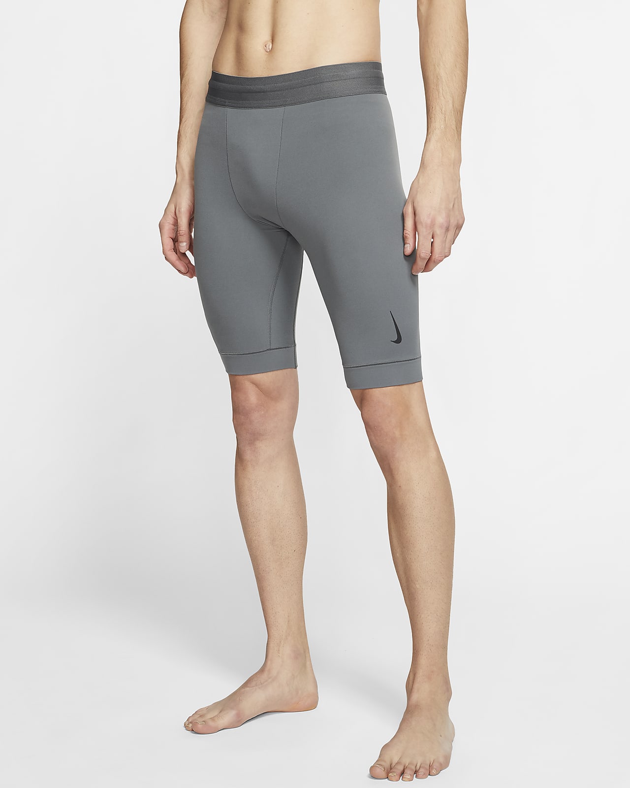 nike yoga infinalon shorts