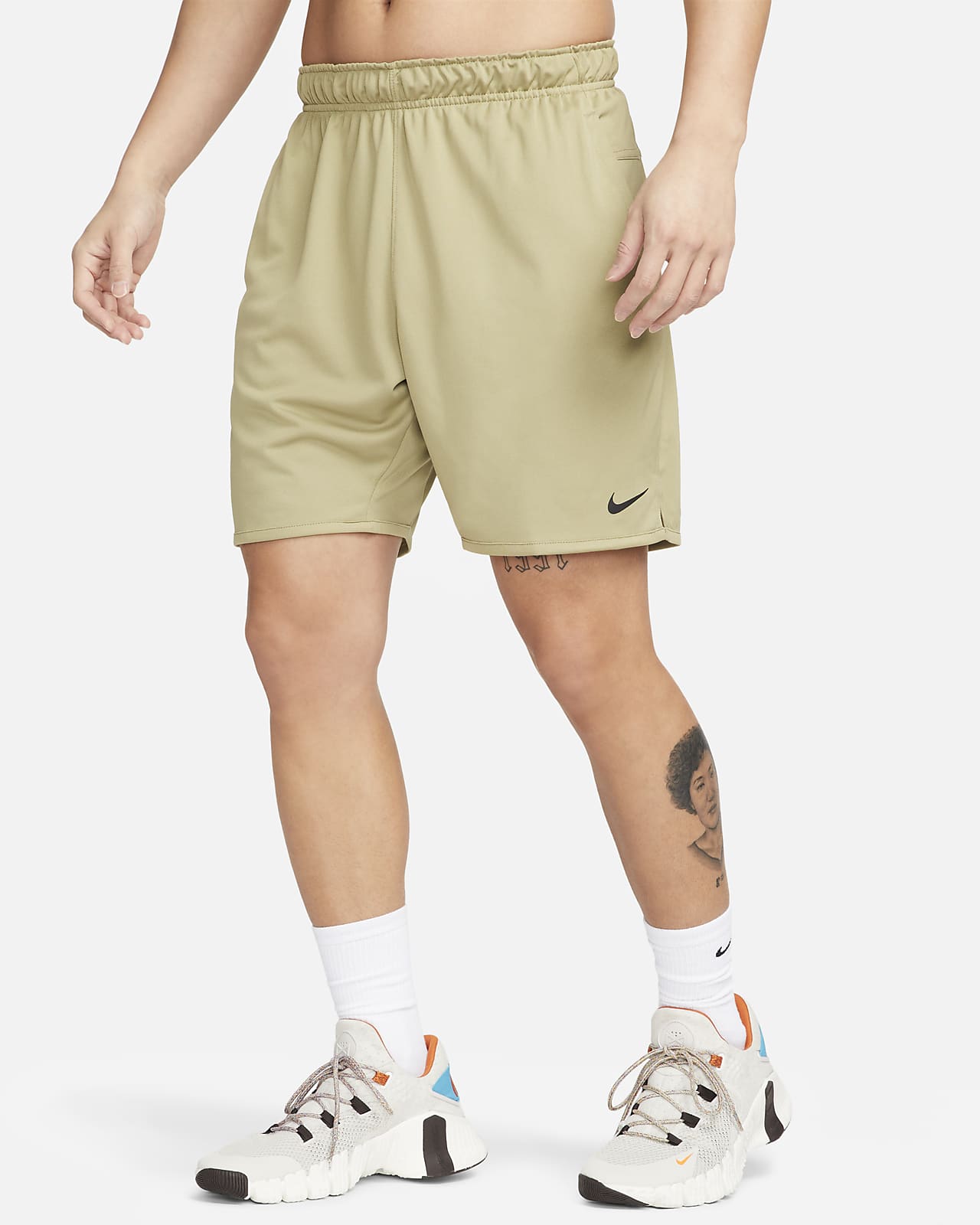 Nike Dri-FIT Totality 男款 7" 無襯裡短褲