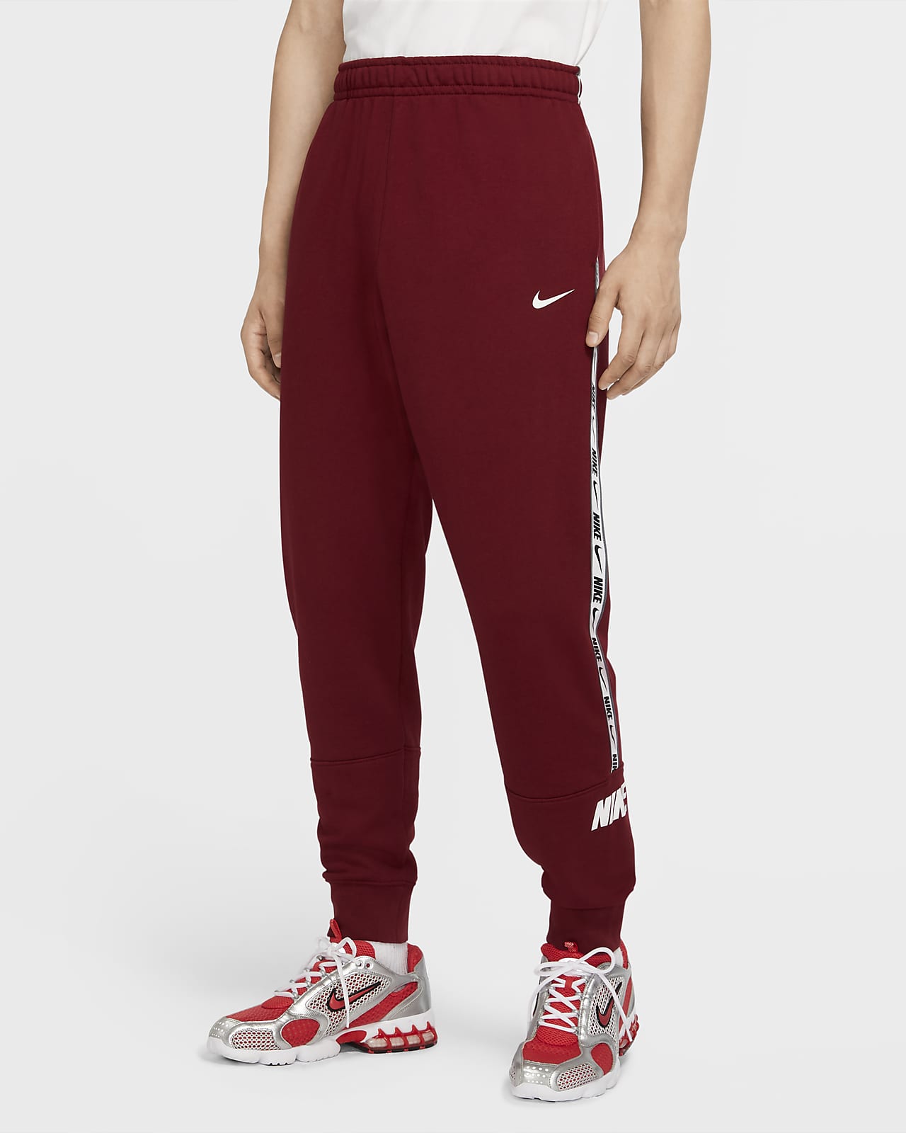 French Terry Joggers. Nike LU