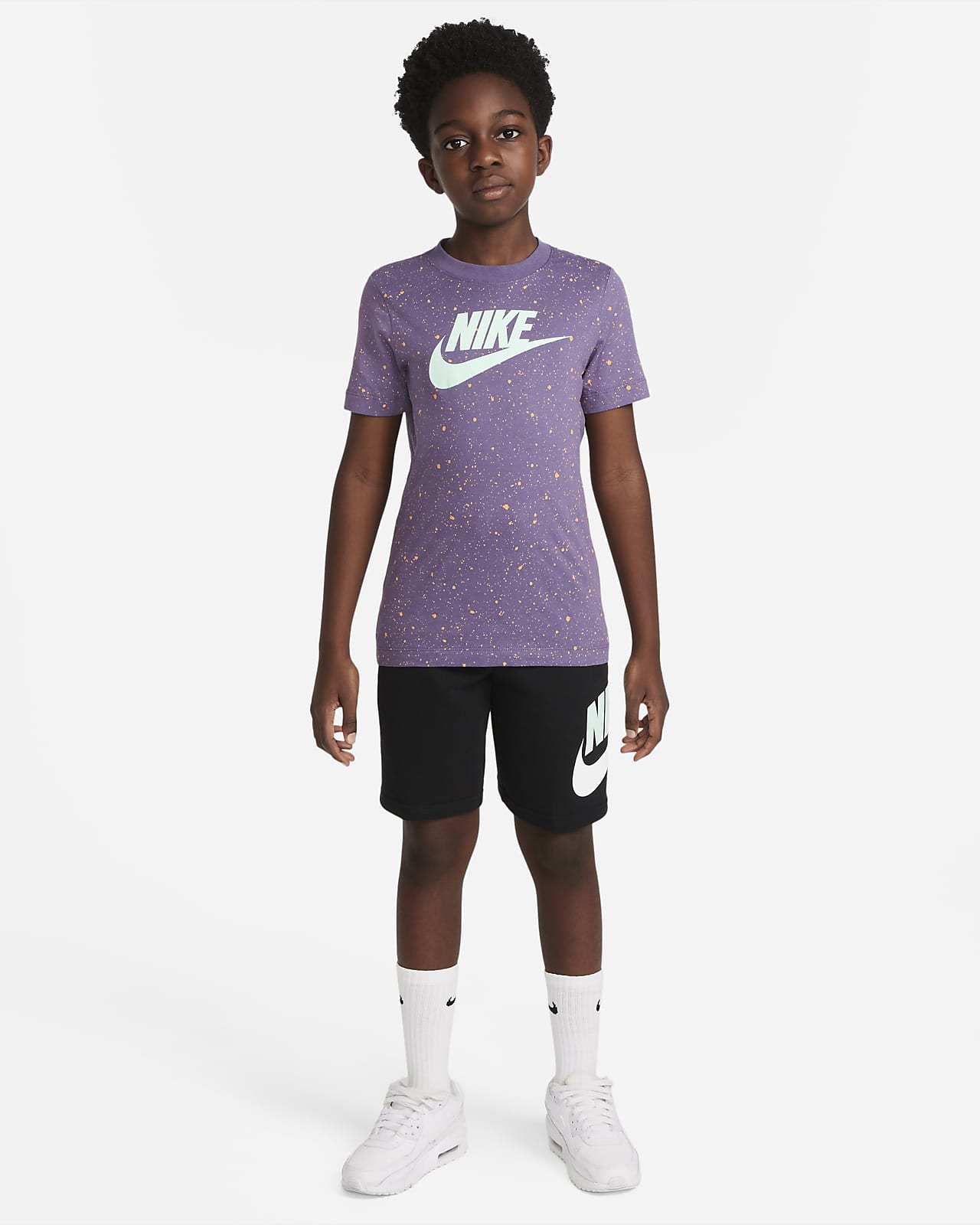 Nike T-Shirt. Big Sportswear Kids\'