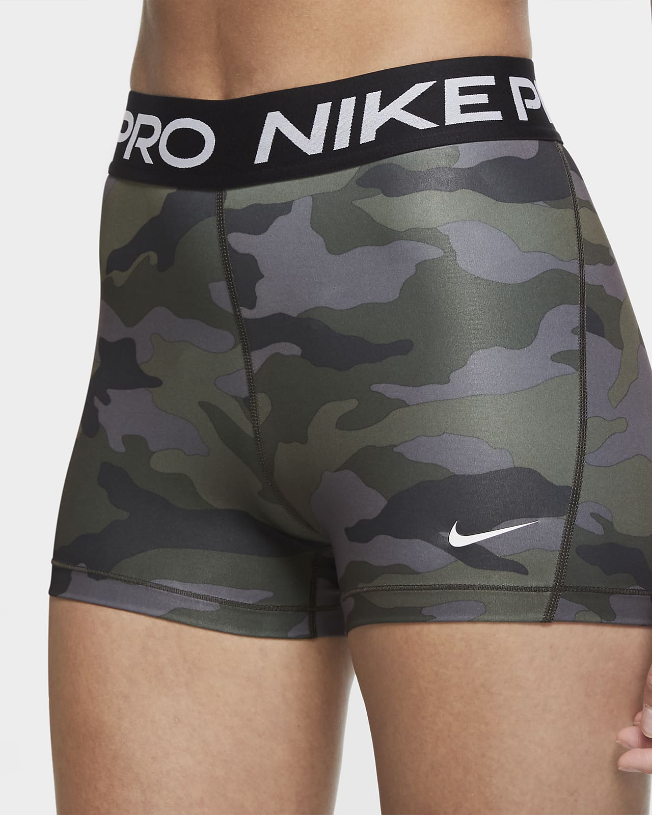 Nike Pro Women's Camo Shorts. Nike CZ