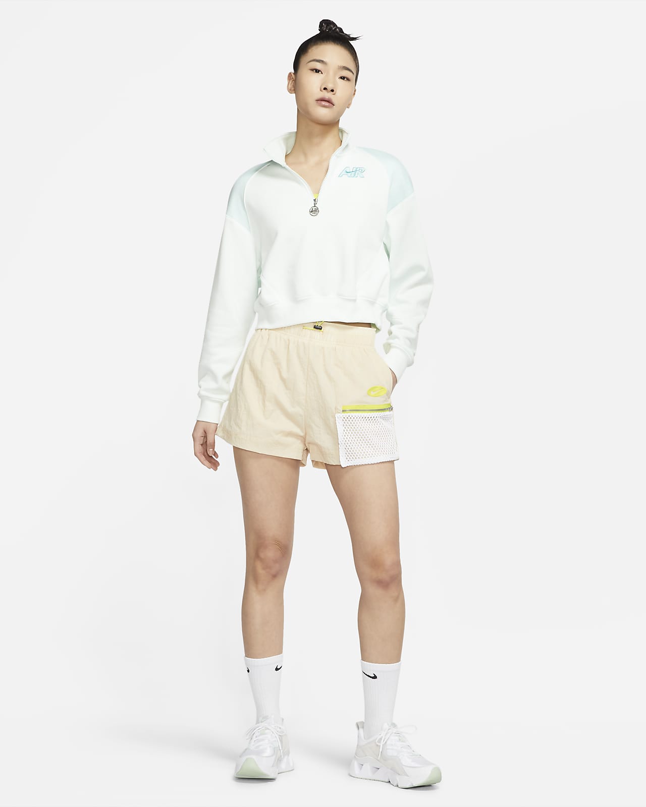 Nike Sportswear Icon Clash Women's High-Rise Woven Shorts. Nike SG