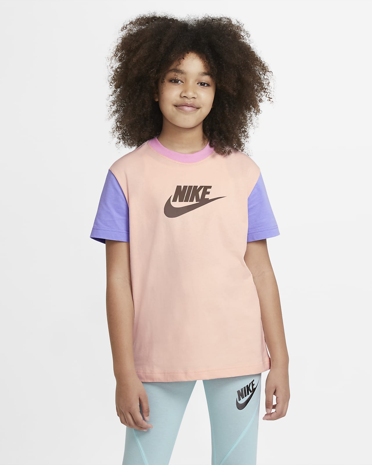 compañerismo ventilador visto ropa Nike Sportswear Big Kids' (Girls') T-Shirt. Nike.com