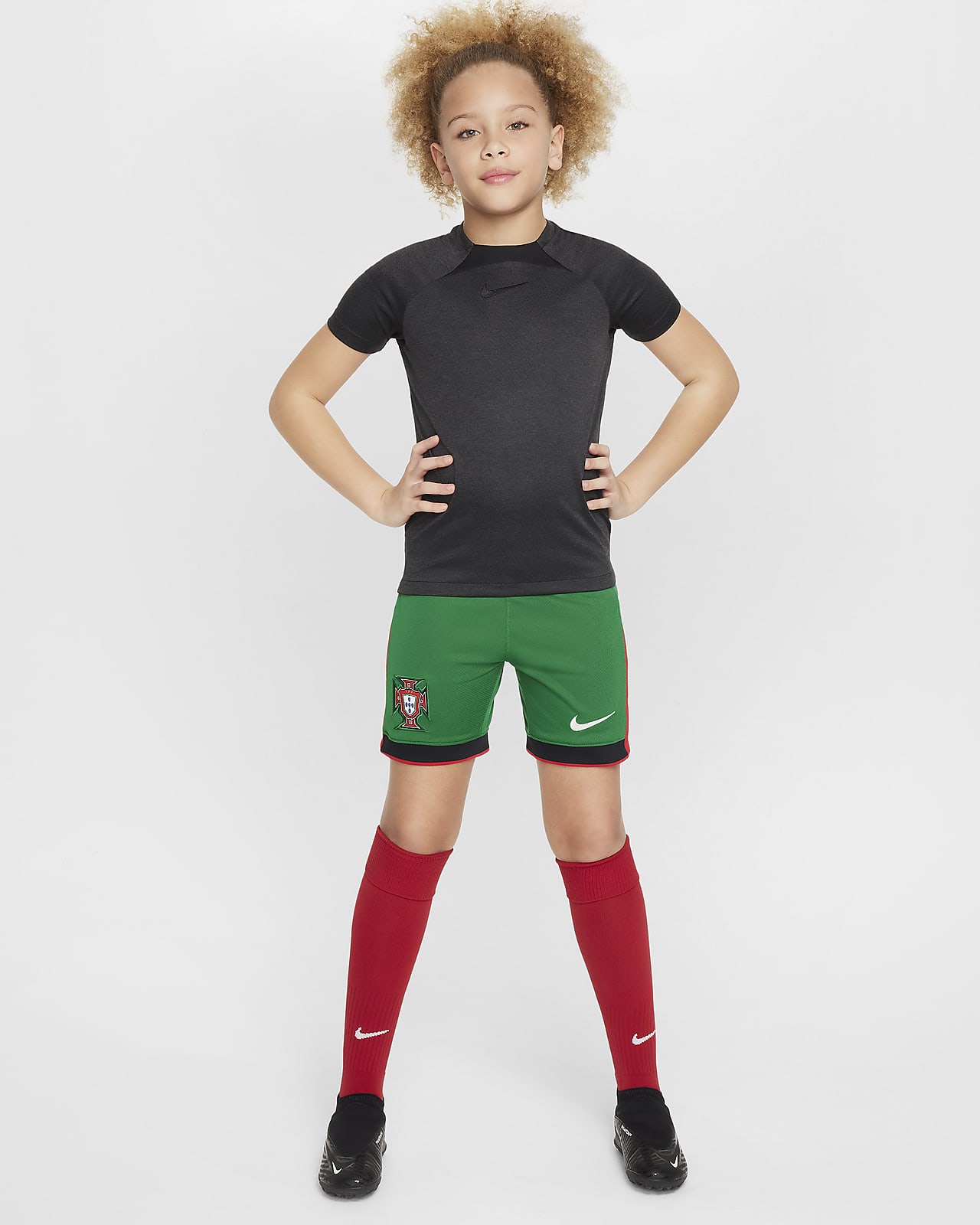 Portugal 2024 Stadium Home Older Kids' Nike Dri-FIT Football 