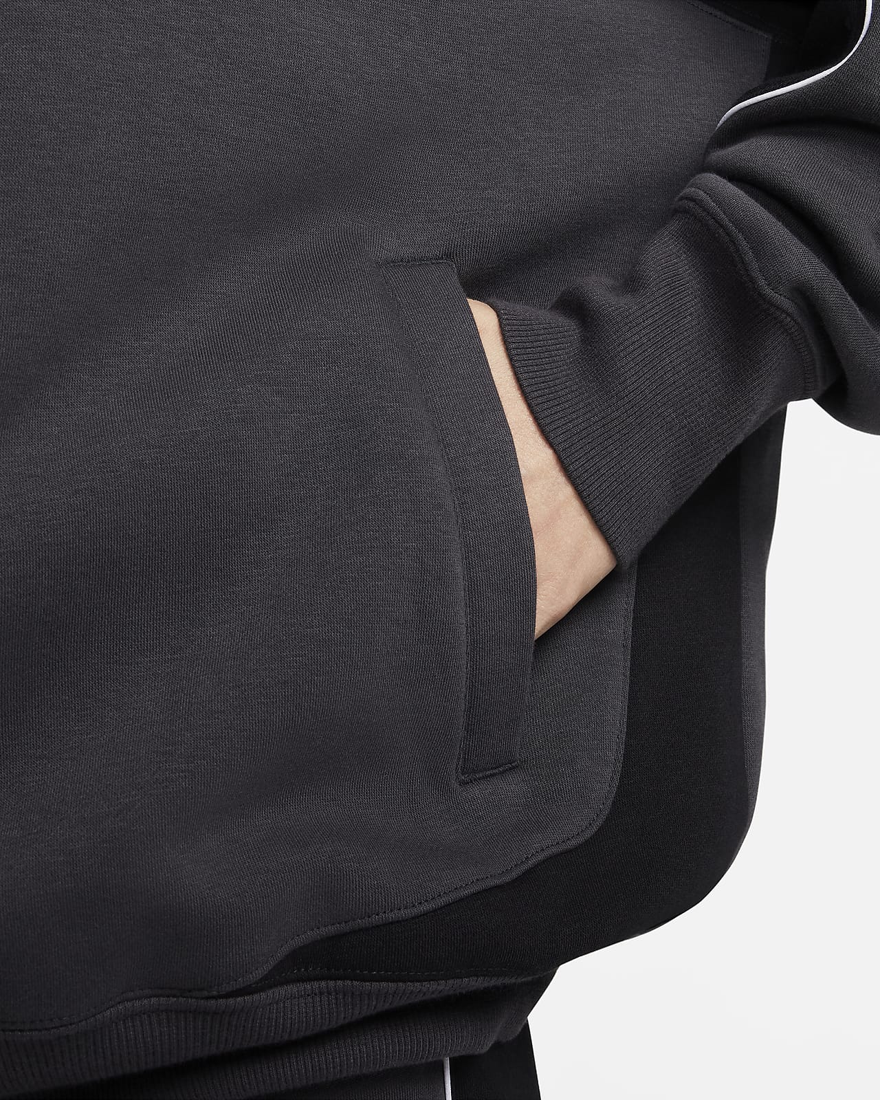 Nike Sportswear Women s Oversized Fleece Pullover Hoodie. Nike CZ