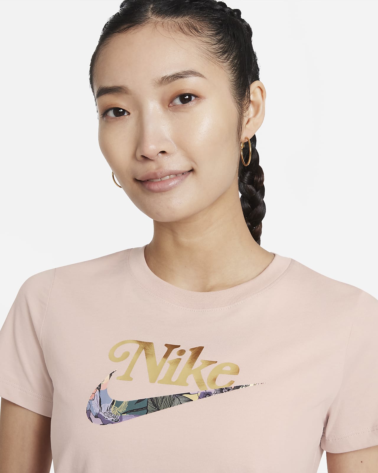nike t-shirts for women