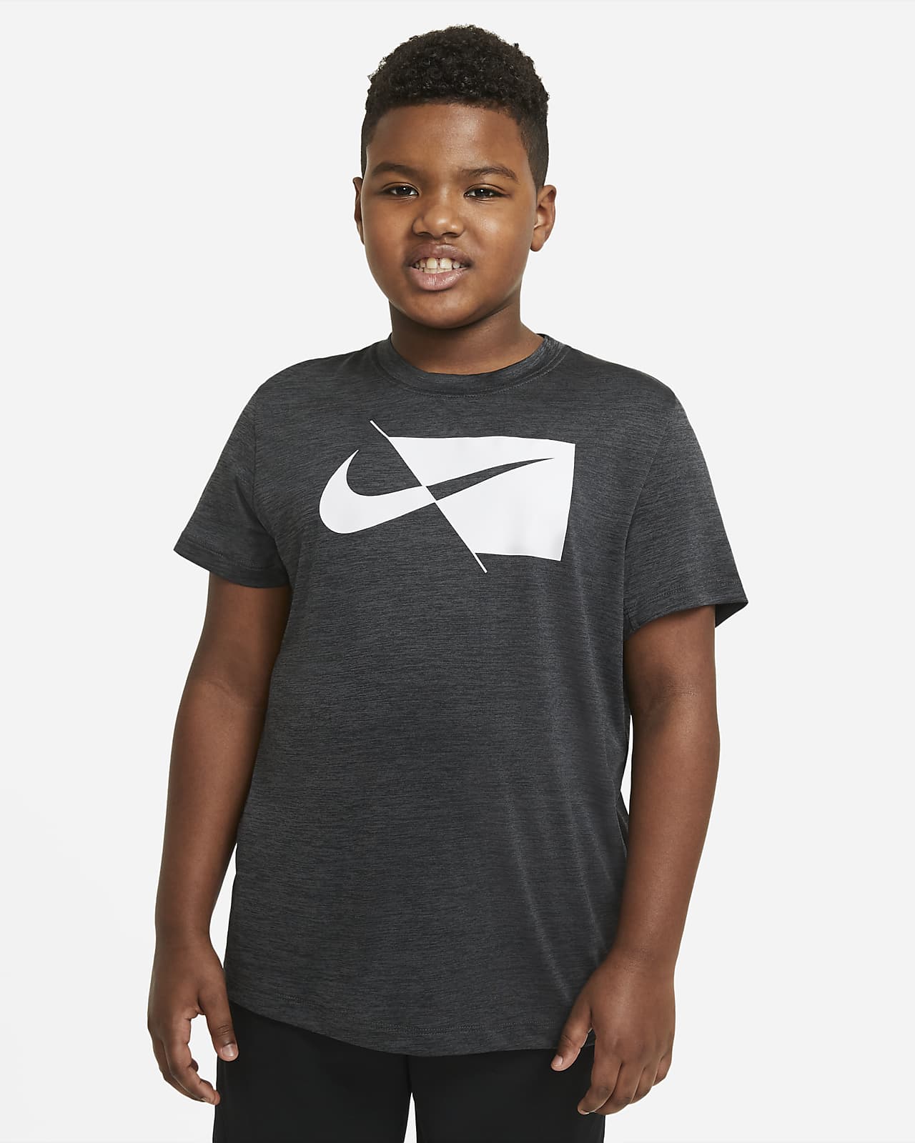 Nike Older Kids' (Boys') Short-Sleeve Training Top (Extended Size)