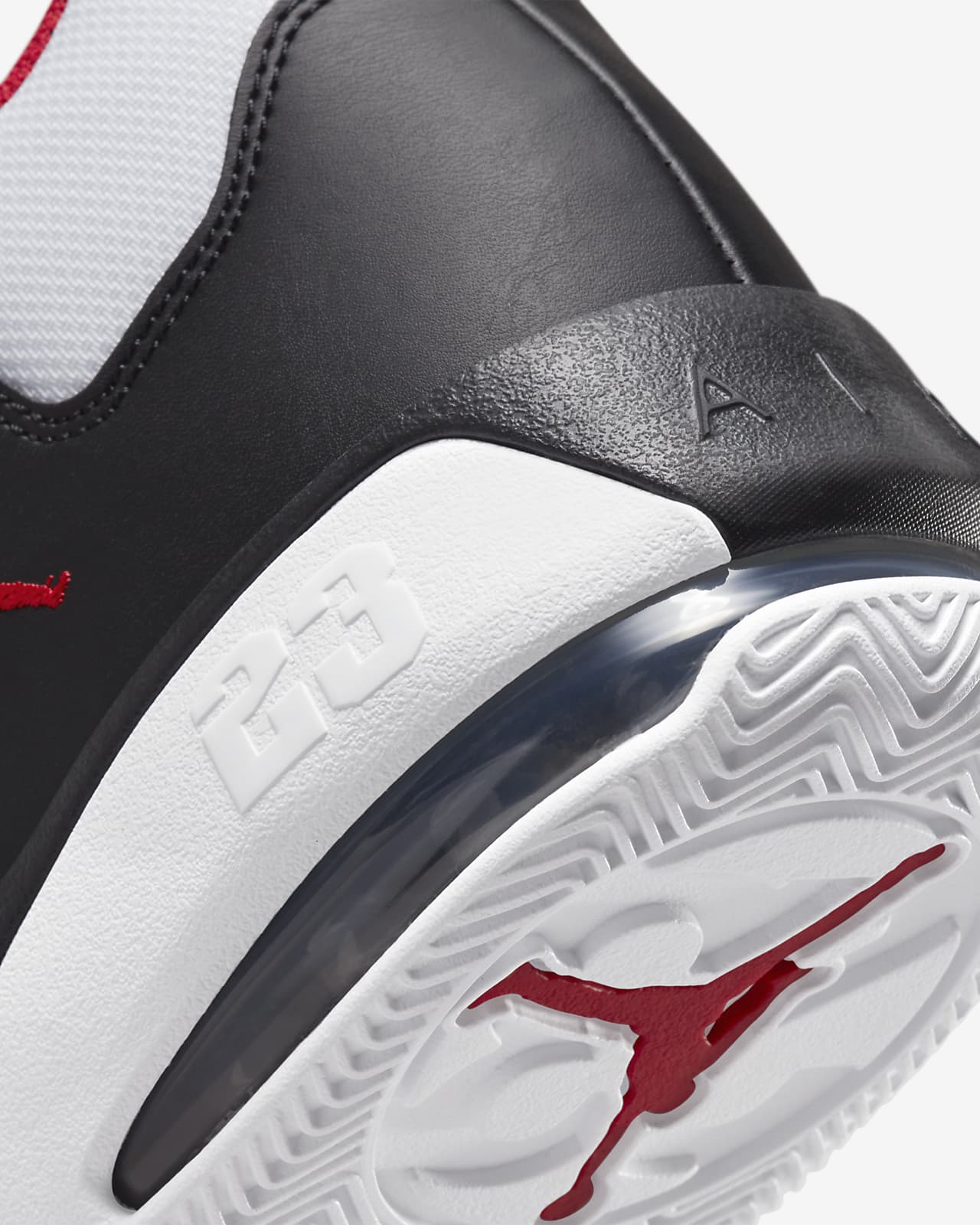 Jordan Max Aura 3 Herenschoenen. Nike BE