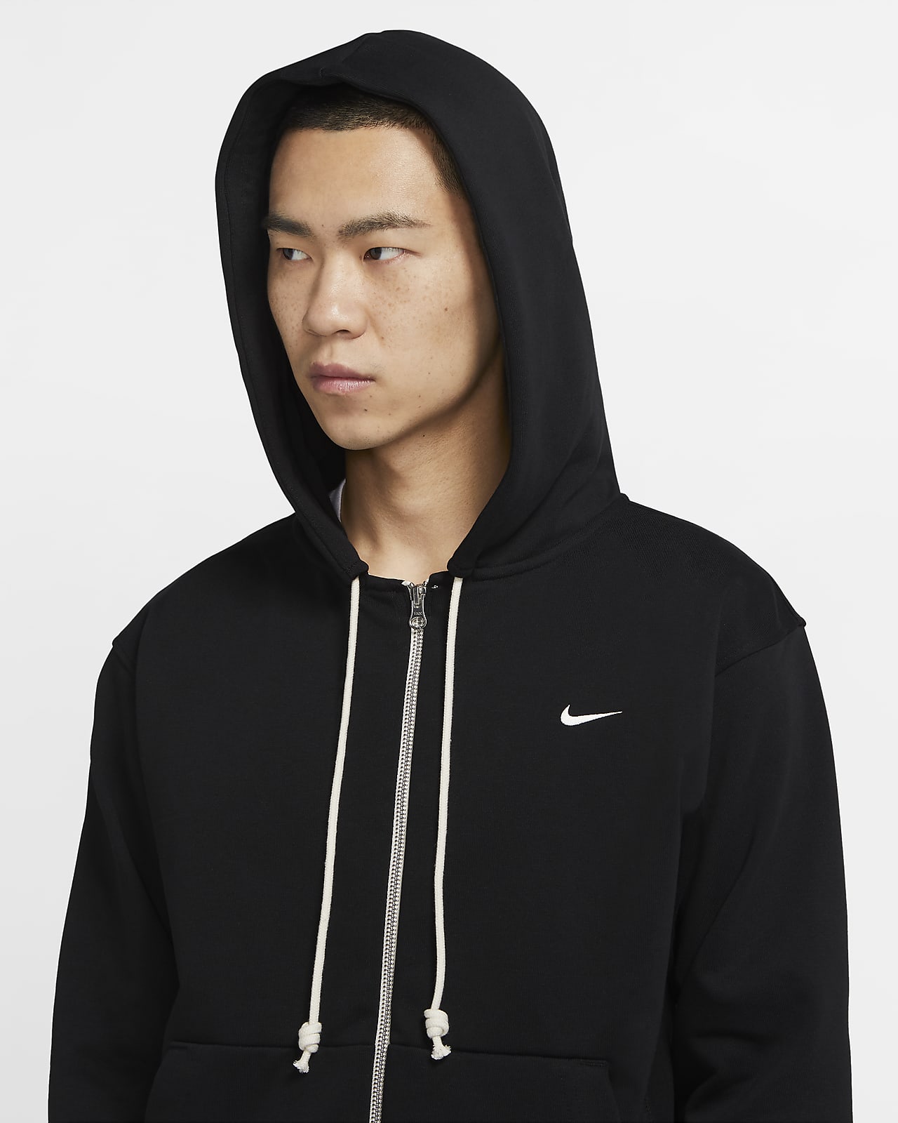 Nike Standard Issue Men's Dri-FIT Pullover Basketball Hoodie.