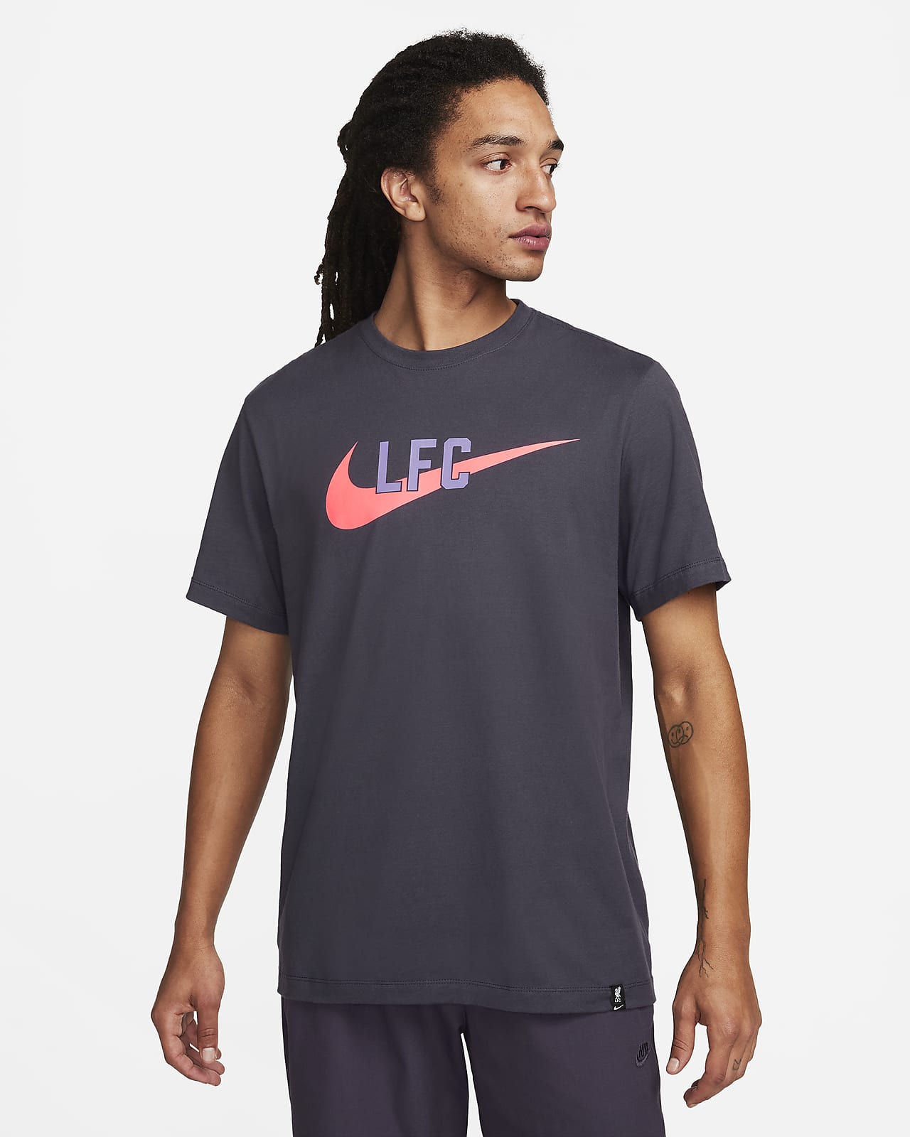 Liverpool FC Swoosh Men's Nike T-Shirt