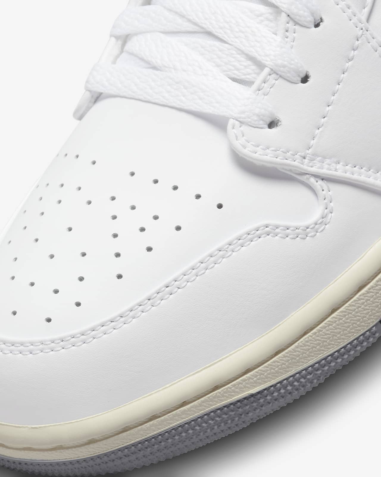 Nike公式 エア ジョーダン 1 Mid シューズ オンラインストア 通販サイト