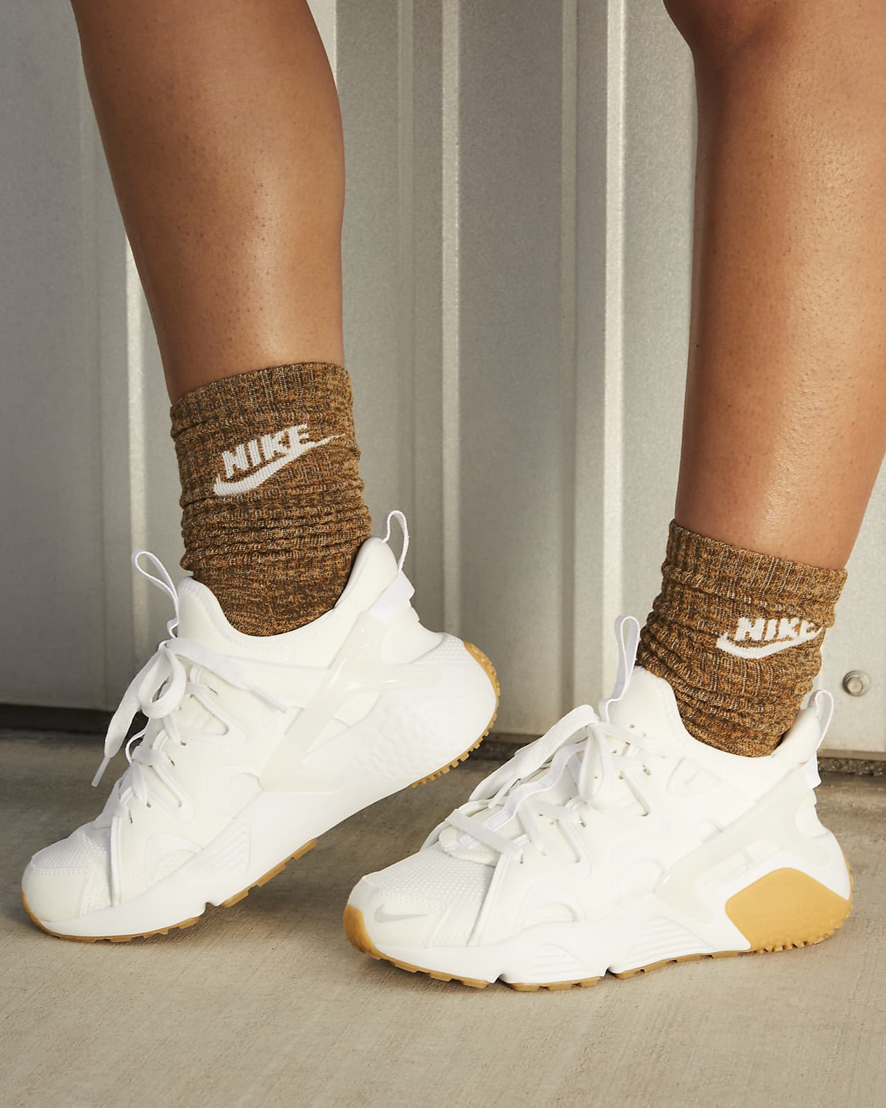 luces Calumnia rehén Nike Air Huarache Craft Zapatillas - Mujer. Nike ES