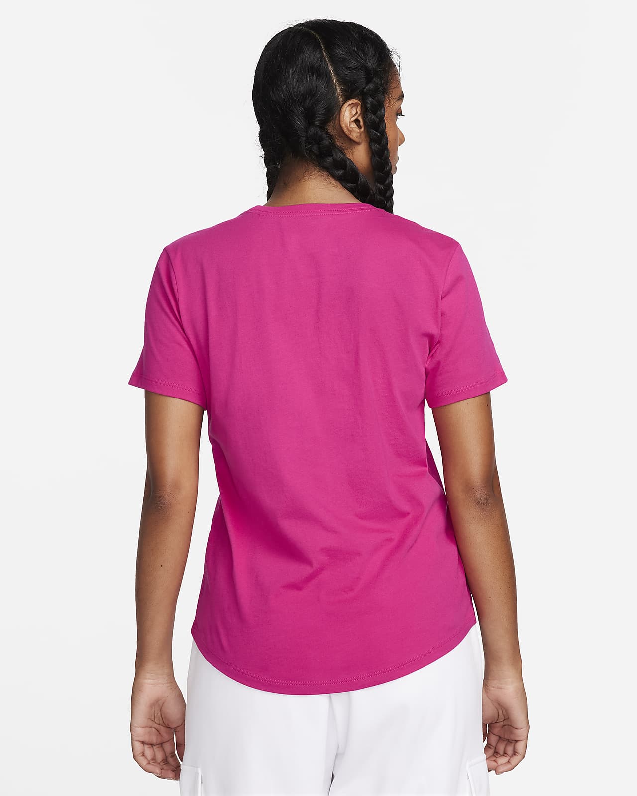 Nike Sportswear Essentials Women's Logo T-Shirt (Plus Size). Nike LU