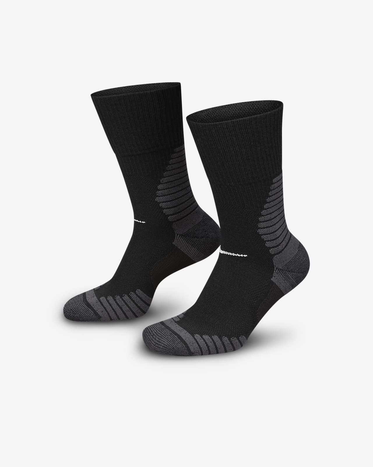 Nike Outdoor Cushioned Crew Socks. Nike AE