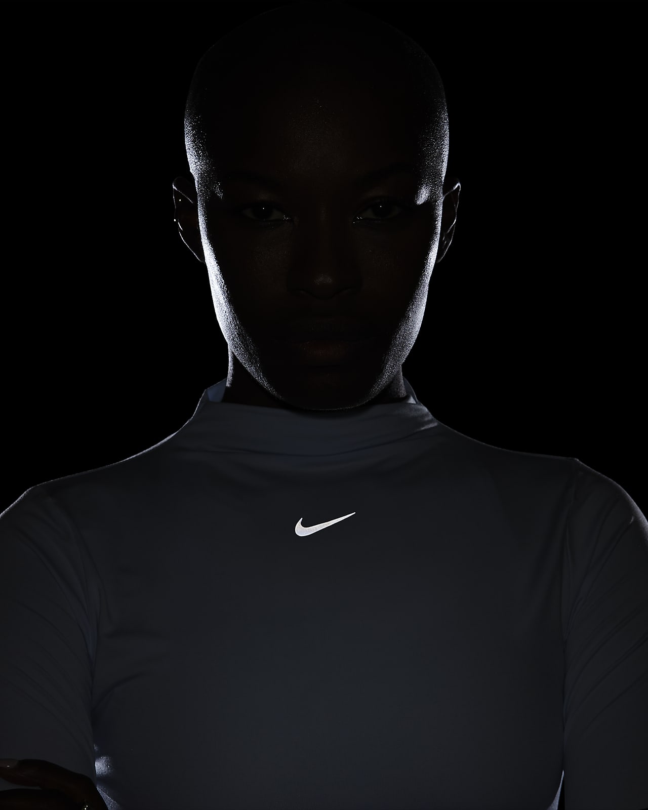 Nike Pro Training Femme Dri-Fit long sleeve crop top in black