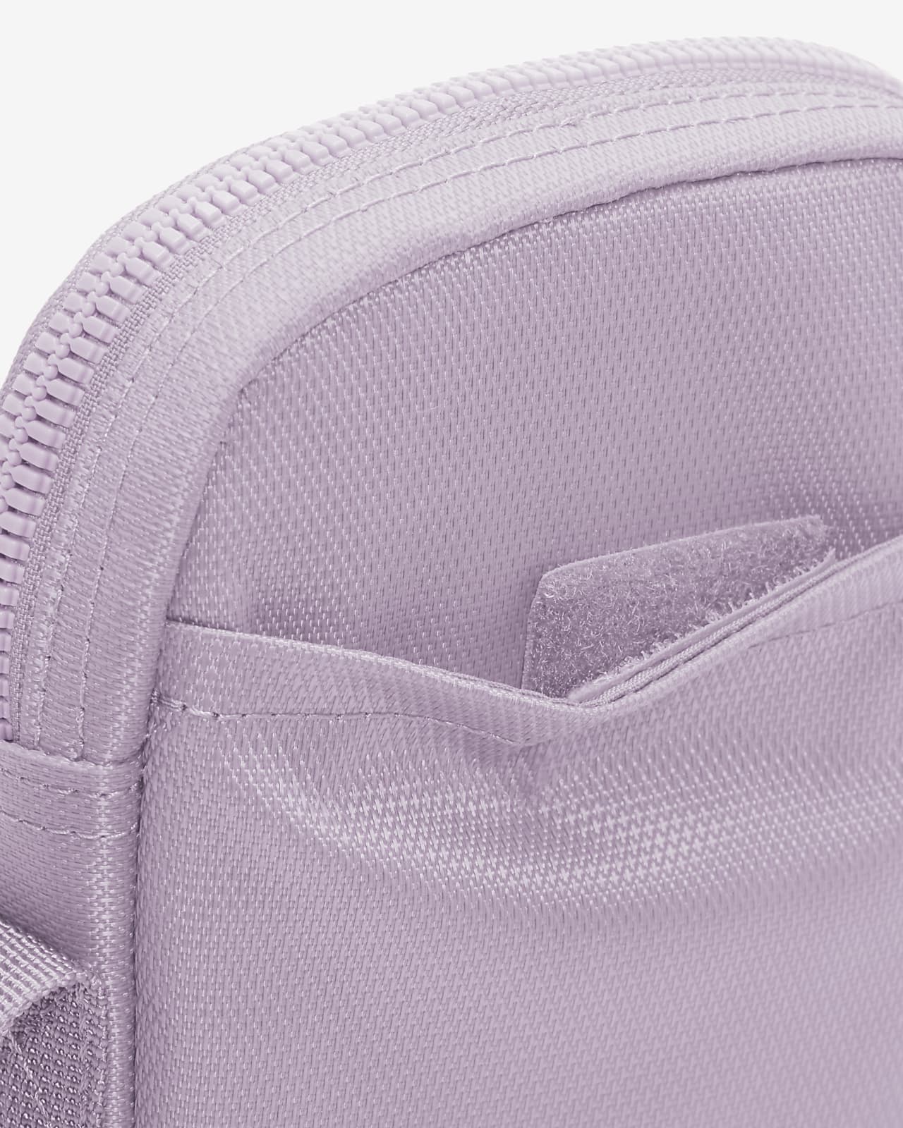 Nike Heritage Crossbody Bag (Small). Nike SG