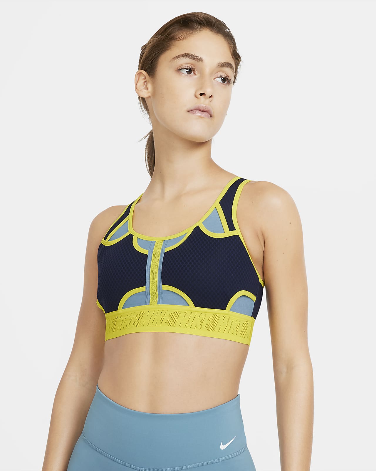 Brassière de sport rembourrée à maintien normal Nike ...