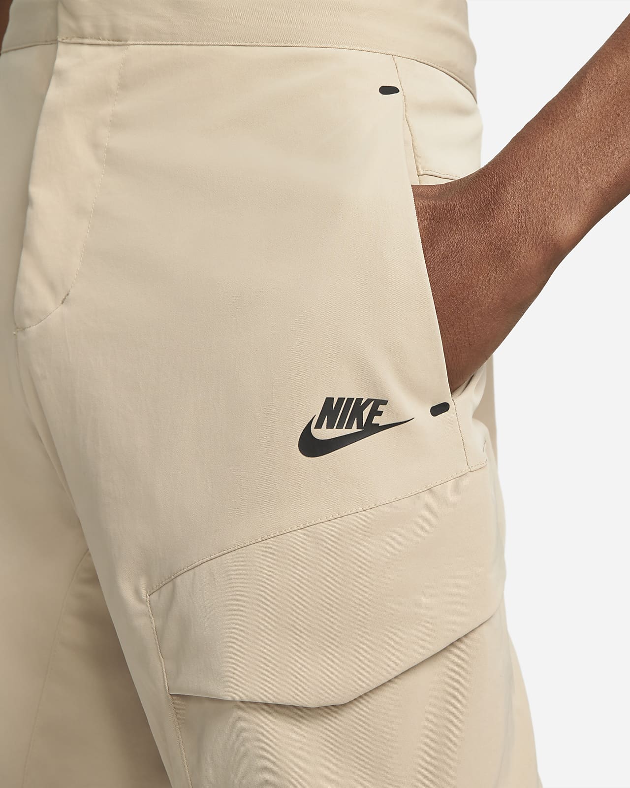 Nike Tech Men's Woven Unlined Cargo Pants.