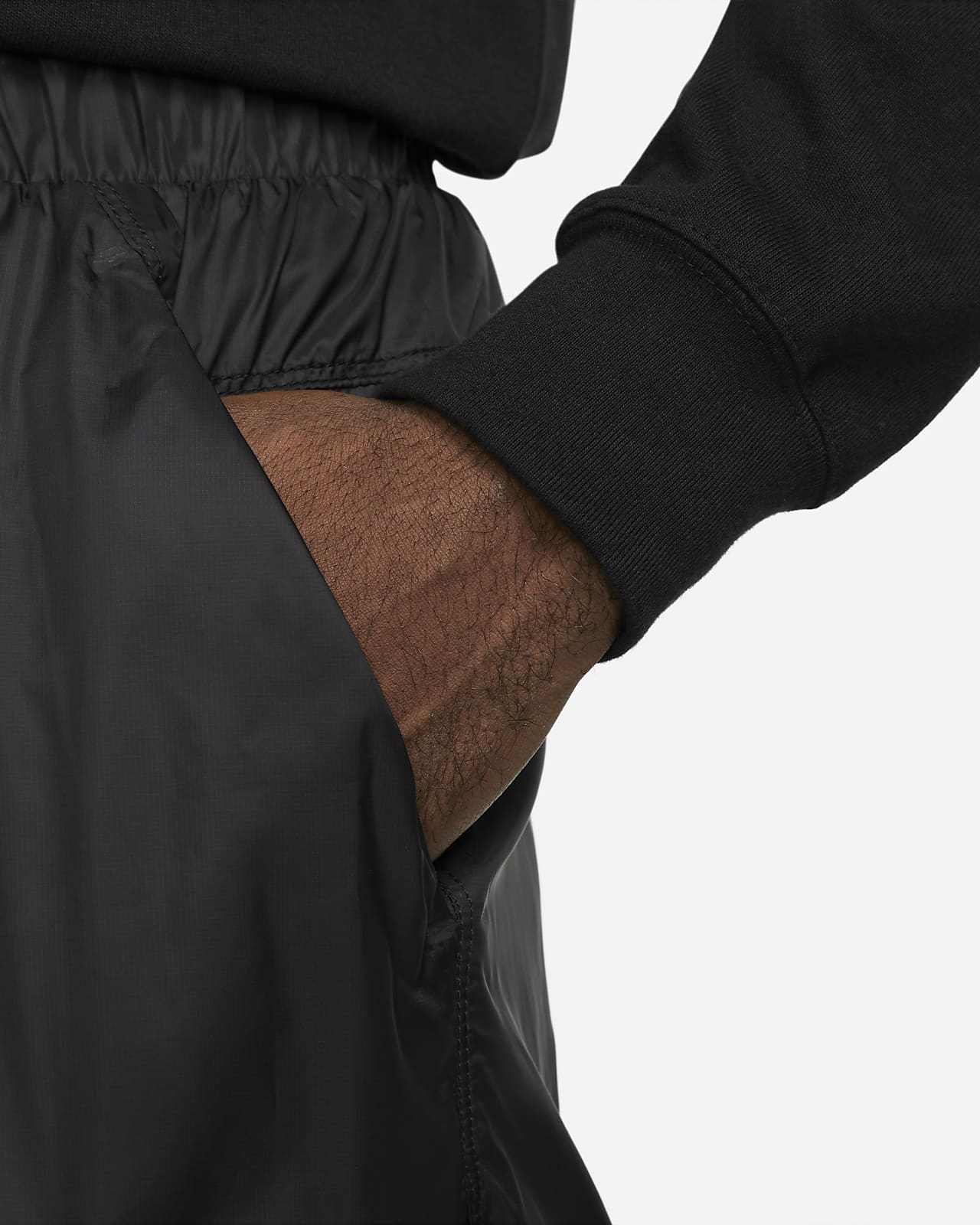 Nike Sportswear Repel Tech Pack Men's Lined Woven Trousers. Nike NL