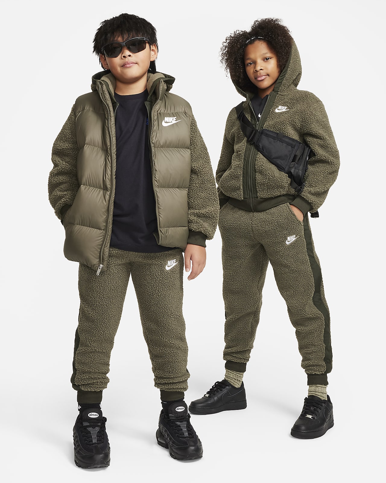 Nike Sportswear Club Fleece Big Kids\' Winterized Pants.