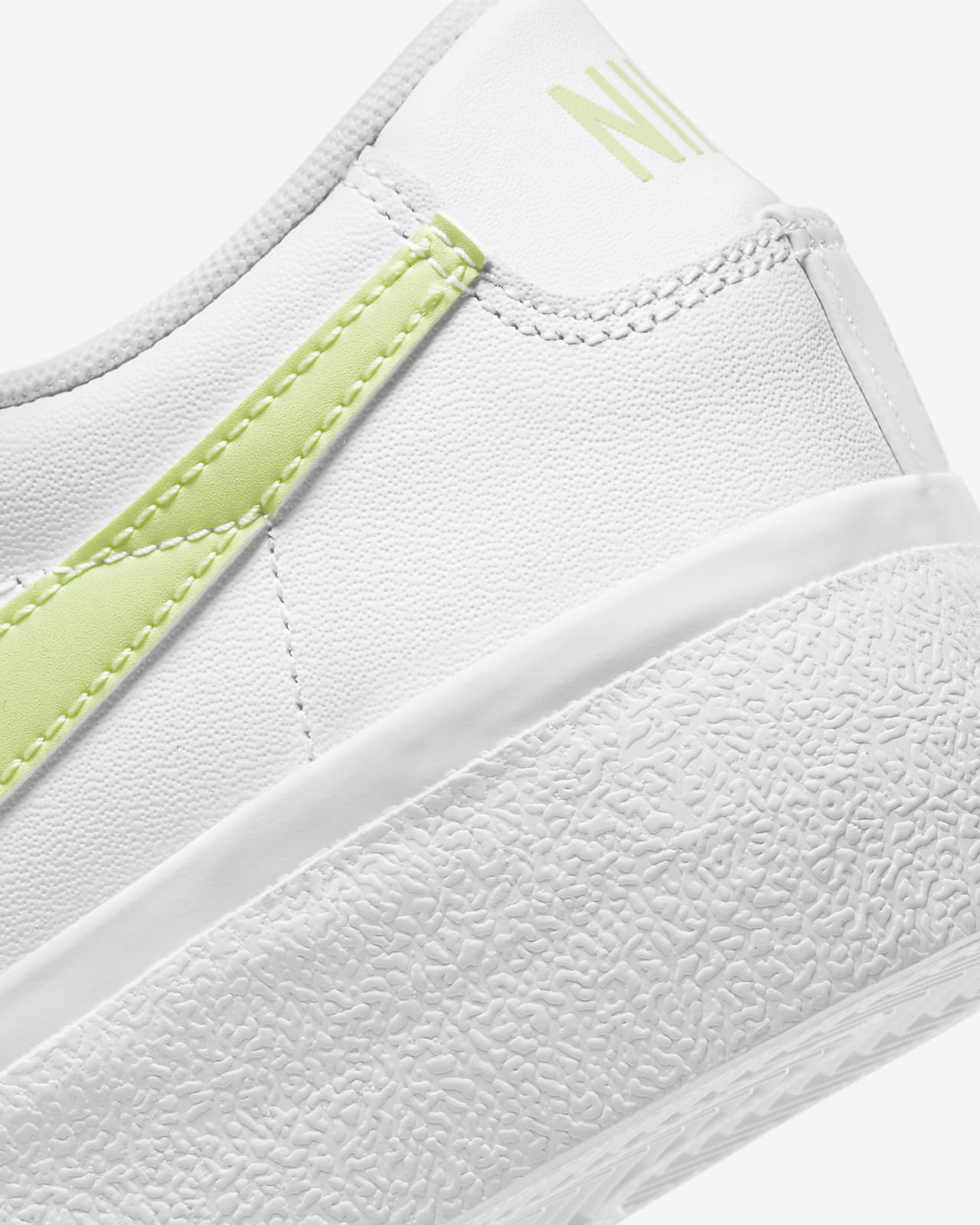 nike platform bianche