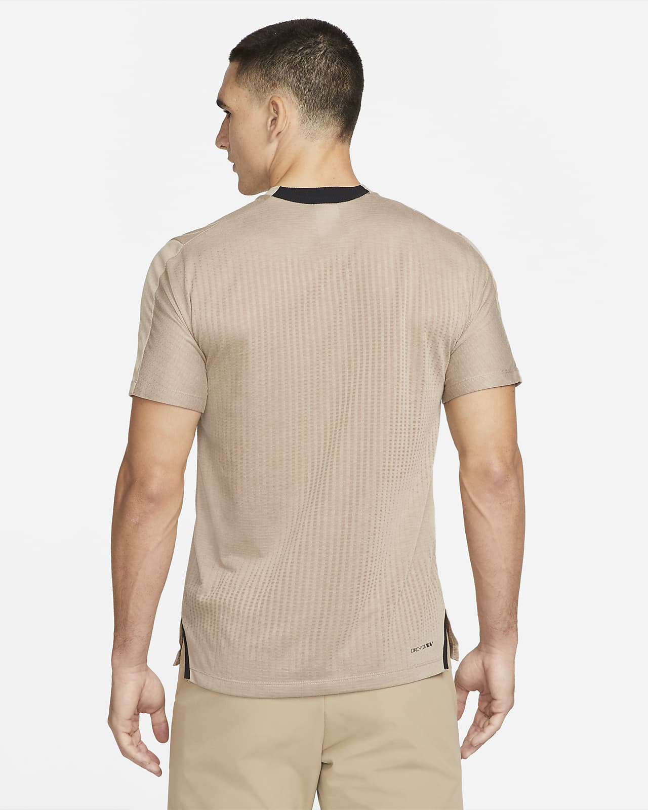 Nike Pro Dri-FIT ADV Kurzarmshirt für Herren. Nike DE