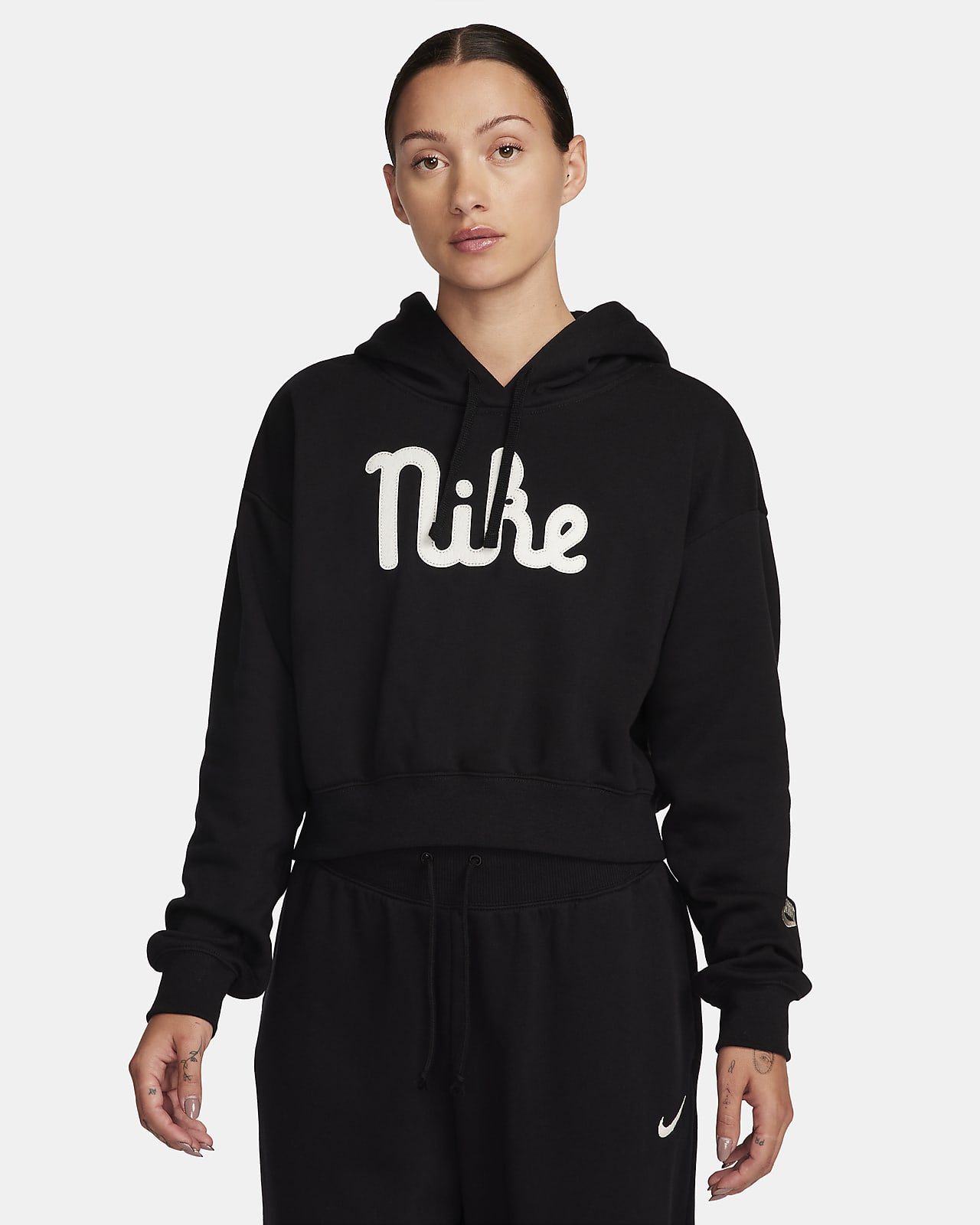 Nike Sportswear Club Fleece Women's Oversized Cropped Hoodie.
