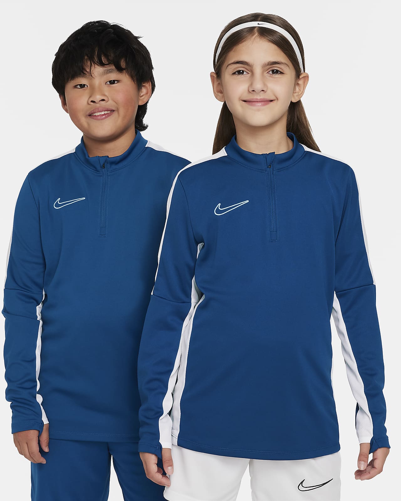 Playera de entrenamiento de fútbol para niños talla grande Nike Dri-FIT Academy23