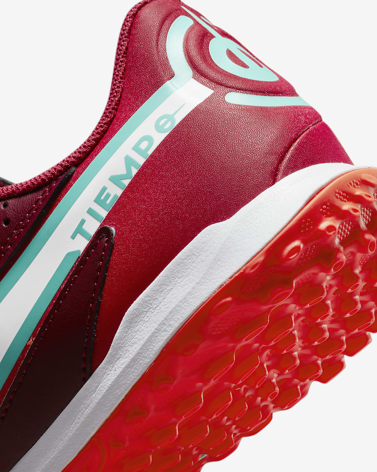 اشقر ذهبي فاتح Nike Tiempo Legend 9 Academy TF Turf Soccer Shoe اشقر ذهبي فاتح